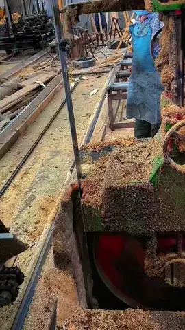wood sawing machine#technology #machine #foryou #woodworking #wood 