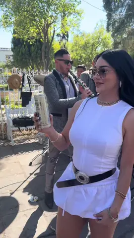 @prisila.yasmin #latinasdaily #teamlatina #reinas #ilovelatinas #latinasbelike #verano2024 #rancholife #corridostumbados #labanda #oaxaca #mexicocheck 