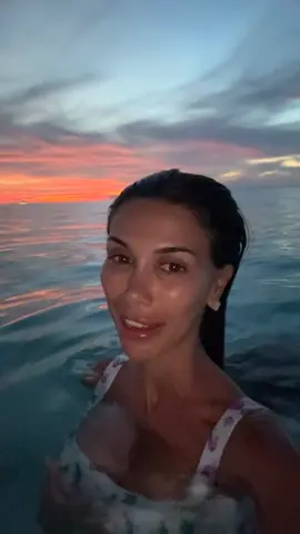 happy birthday to me 🌅🧡🏝️