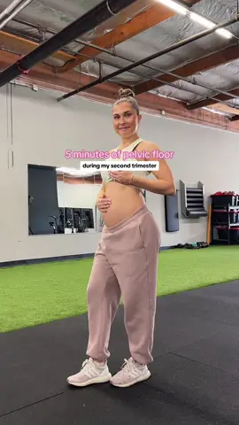 easy & effective for all stages of pregnancy 🤍 #pelvicfloorexercises #strongcore #pregnancyworkout 