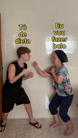 É impossível seguir a dieta quando eu vou pra casa da minha vó 😅