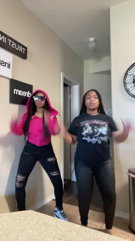This gotta be my new fav dance 😛💕#fyp #sisters #foryoupagе #xybca #foryou #dances #viral #foryou #glorilla #fypシ゚viral #blowthisup 