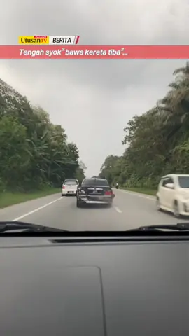 8 APR 24: 1 Waja kena kejar 2 Civic FE + URB polis. 📽 milik ennulll. 📍 katanya di Batu Kurau 😁. #fyp #trendingnewsmalaysia #beritaditiktok #kejarpolis #pdrm #waja 