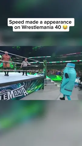 What is speed doing in WWE 😳 #speed #WrestleMania #WWE #randyorton #bark #wrestling #prime #ksi #tv #streamer 