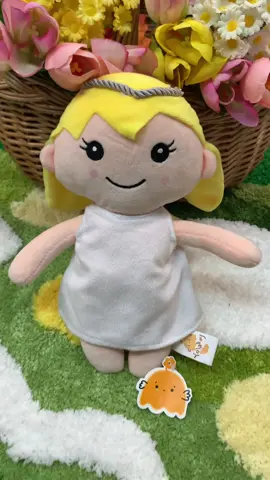 🌼Beautiful angel girl🌼 #yelakey #ilovemyyelakey #jesús #virginmary #angel #jesuslovesyou #plushies #toys #plushtoys #fyp #cute #fypage #fypシ #squash #softtoy #squishlover #plushiesoftiktok 