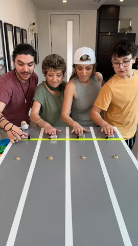 New Battery Caps Game with the Family #rollingbatteries #prizes #partygames #vegastiktok 