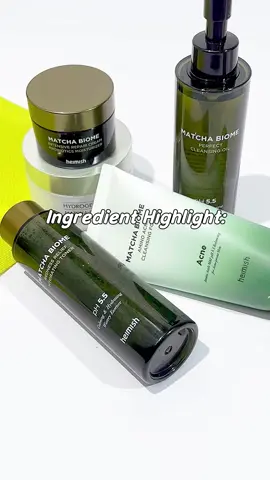 Ingredient highlight: MATCHA💚🌿 here are some products that contains matcha as their hero ingredient: 🌿Matcha Biome Perfect Cleansing Oil: feels very moisturizing, removes the sunscreen easily and doesn't leaves any residue but contains a few ingredients like shea butter that probably works better for dry or combo skin. 🌿Matcha Biome Amino Acne Cleansing Foam: this cleanser has a thick creamy texture, makes a lot of foam but doesn't leaves any stripping sensation also doesn't contains any potential clogging ingredients perfect for my oily skin community. 🌿Matcha Biome Redness Relief Hydrating Toner: This is definitely my fave from this set, this has a very watery texture, absorbs fast and leaves the skin very hydrated and calm. Also doesn't contains any potential clogging ingredients perfect for my oily skin community. 🌿 Matcha Biome Hydrogel Eye Patch: this  patches leaves a very refreshing feeling and that's it. Probably not my fave because I don't use this types of patches but if you're looking for a refreshing experience try this. 🌿Matcha Biome Repair Cream: this has a thick balmy texture, feels a little bit heavy, takes a few minutes to absorb but also feels very moisturizing. Honestly this should works better for those with dry or sensitive skin than for someone with oily or acne-prone skin. ◽ ◽ @stylekorean_official @stylekoreanus #trymereviewme_heimishmatcha #trymereviewme #matcha #heimish #skindetox #matchabiome #koreanbeauty #koreanskincare #koreanmakeup #skincareroutine #kbeauty #kbeautyinfluencers #stylekorean #stylekorean_global @stylekoreanus 