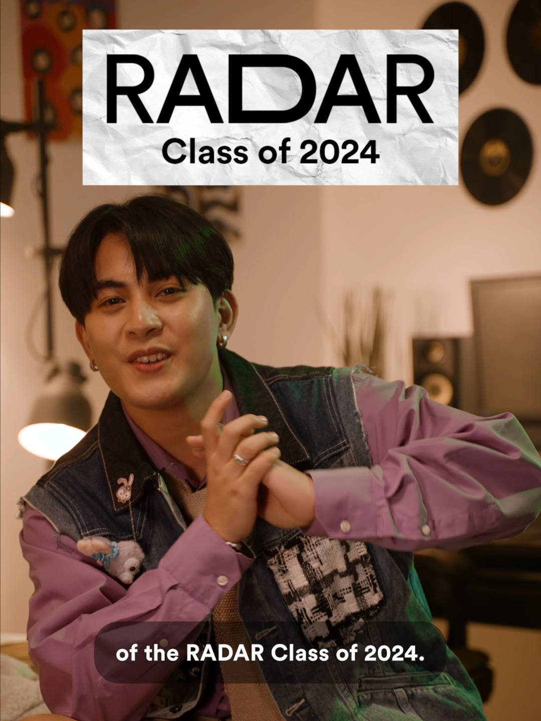 Baka bigla niyo siyang makita sa QC, sa UP, o sa kalsada sa BGC. Pero for sure, mapapanood niyo si @Maki *ੈ✩‧₊˚ dito sa #SpotifyRADAR✨ Get to know more of our class of 2024 at the RADAR Philippines playlist. #Maki