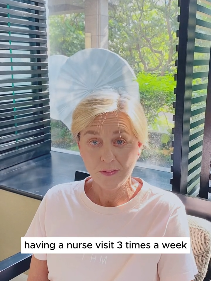 We offer nurse visit 3 times a week at the hotel to assit you with any concerns🩺🥰 #destinationbeauty #plasticsurgery #facelift #nurse