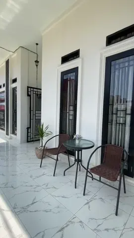 Selamat mudik teman-teman semua, Pengen juga ngerasain mudik tapi keinget aku dan suami satu desa 😅😅 Dari kmren bnyak bnget yang dm minta video hometour, semoga menginspirasi yaaa ❣️❣️🥰🥰 #homeinspo #homedecoration #homeinpiration #rumahminimalis #rumahminimalis #rumahimpian #rumahmodern #homedesignideas #homedesignideas #desaininterior #hometour 