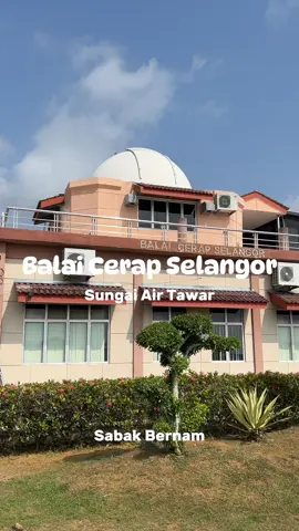 Macam mana nak tengok anak bulan? Tourism Selangor di beri peluang untuk menjalankan aktiviti falak dengan lebih berkesan dan sistematik seperti melihat anak bulan, mencerap objek di langit seperti bintang, planet, buruj, komet atau meteor. #pusingselangordulu #sabakbernam #splendidselangor #takemeanywhere #selangor #sabakbernam #cerapananakbulansyawal 