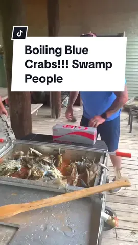 Boiling Blue Crabs!!! Swamp People!!! Bayou Life!!! Louisiana Living #foodreview #streetfood #Foodie #food #fyp #foryou 