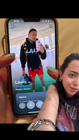 have you heard of raya? oopsie😳 overall i'm not super sure of the value added of the experience but was definitely fun to be on the app to see whoelse is on it  #datingapp #raya #rayaapp #lewishamilton #celebrityspotting 