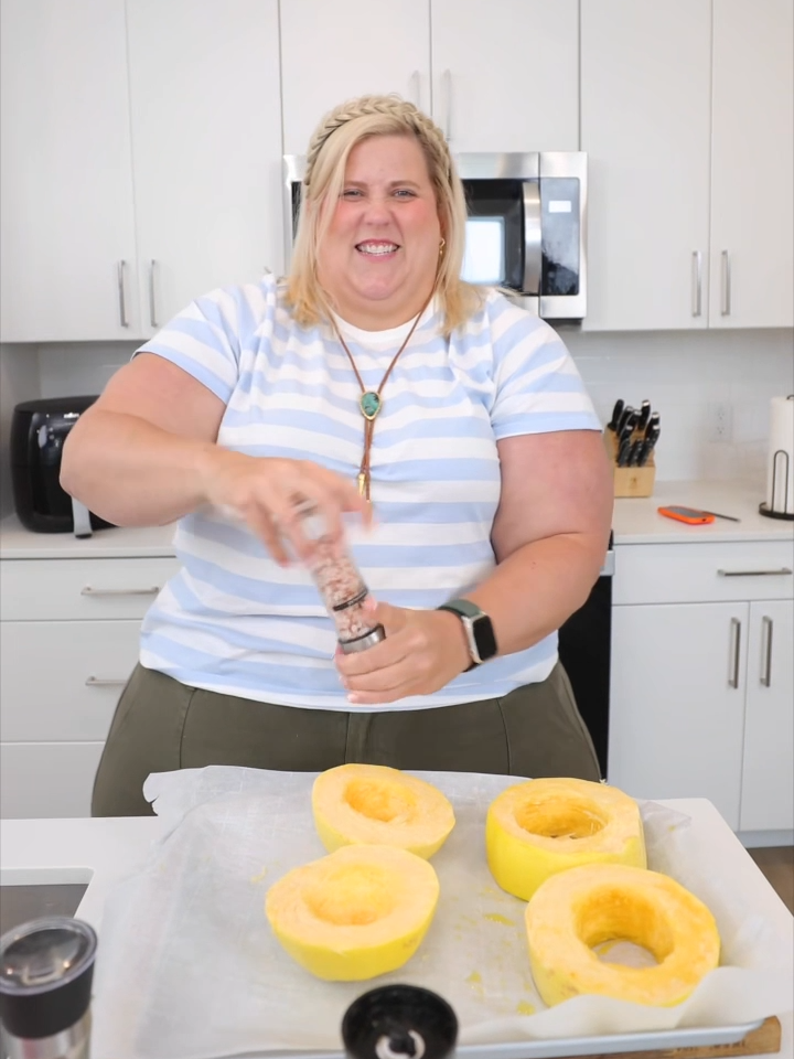 Cooking is always an adventure when you don’t fully know what you’re doing.  #learningtocook #spaghettisquash #healthycooking