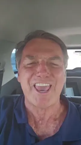 Ihuuuuuu! 🤣 @BolsonaroMessiasJair #Bolsonaro 