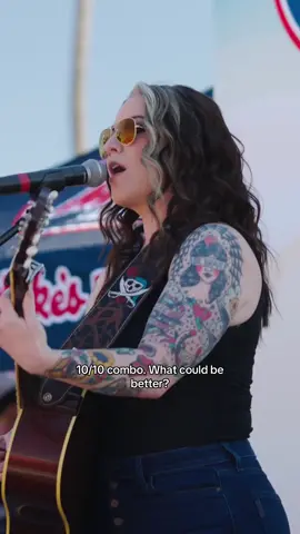 What a wild weekend! Thank you, @jerseymikes for inviting me to take the stage at your Sub Above Club at @Tortuga Music Festival. Y’all know how to party ☀️ 🌊 🌴 #AshleyMcBryde #JerseyMikes #TortugaMusicFestival #FestivalSeason #TheDeviliKnow 