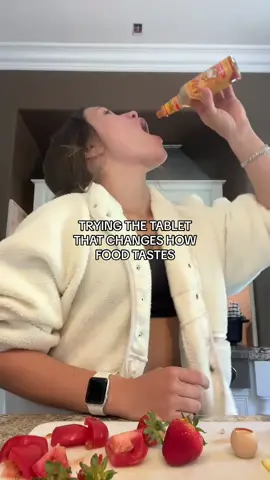 this was SUCH A TRIP!! so cool to try it out i definitely wanna try out other foods next time #fyp #mberry #foodtiktok #flavortown #trending #tiktokshop #tiktokshopfinds #minivlog #trippy #foryoupage 