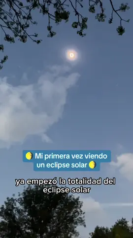Minprimer eclipse solar #eclipsesolar #eclipse #eclipse2024 #solareclipse #epico #surreal #amazing 