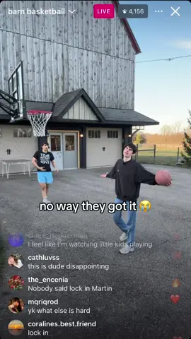 the way the quality kept dropping 😭 dude perfect watch out #slushynoobzclips #hamzahthefantastic #thatmartinkid 