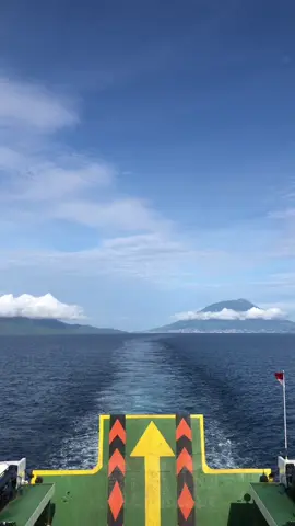 Sejauh-jauh kita pergi, orang tua di kampung adalah rumah ternyaman untuk pulang. Ayoo mudik #ternate_malukuutara #mudik #malukupride🏝🔥 #fyp 
