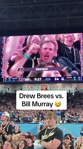 Jumbotron battle for the ages #uconn #purdue #basketball 