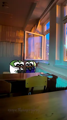 одни в пустой школе, скоро заберут домой #pepe #nostalgia 