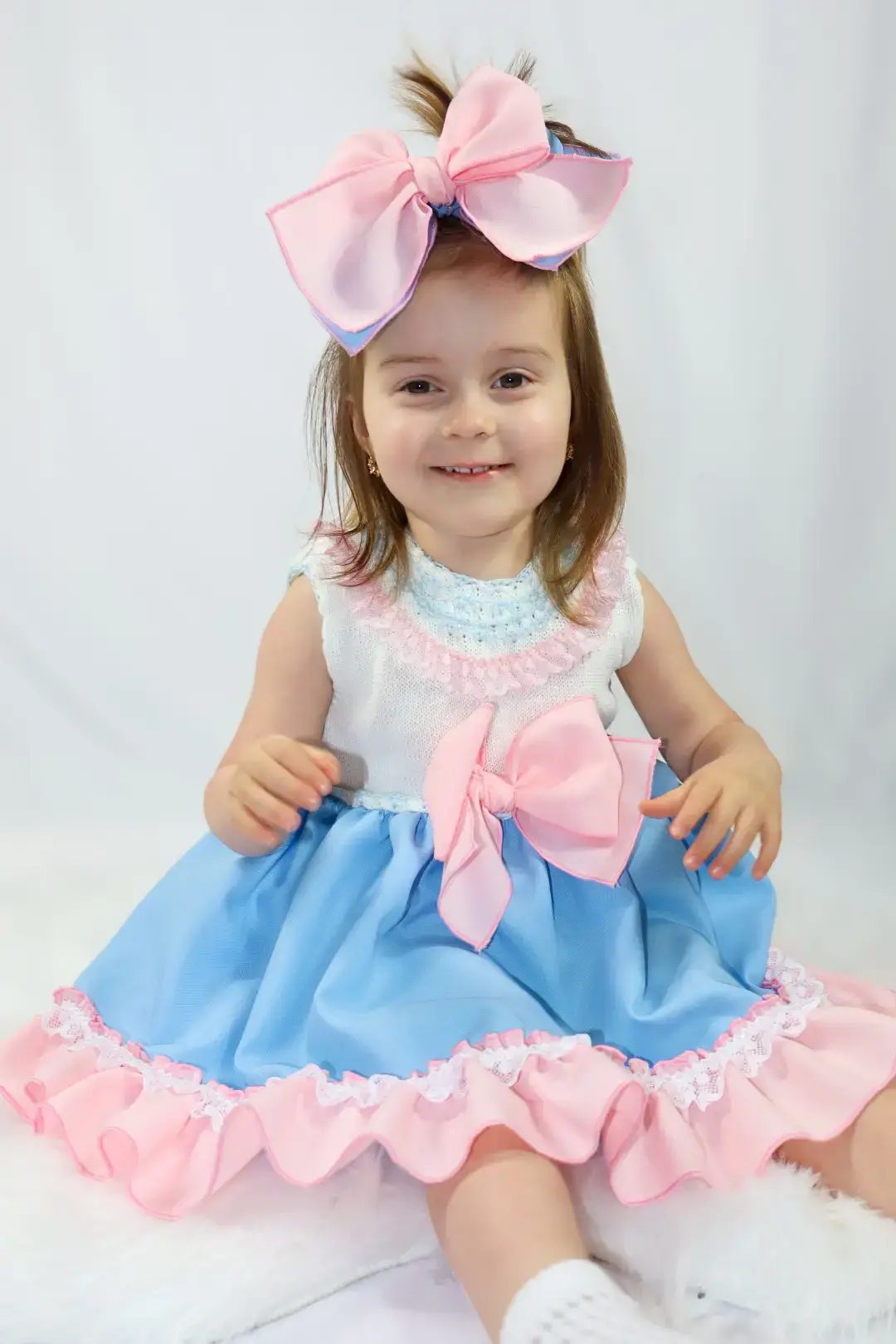 #toddler #spanishwear #fashion #Love #like #likes #toddlers #bow #bows #pink #blue #mummysgirl #fyp #foryou
