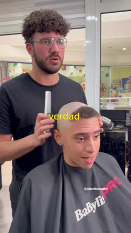 por cuanto dinero te lo harias???!! #nazario #ronaldonazario #meme #barber #taperfade #haircut 