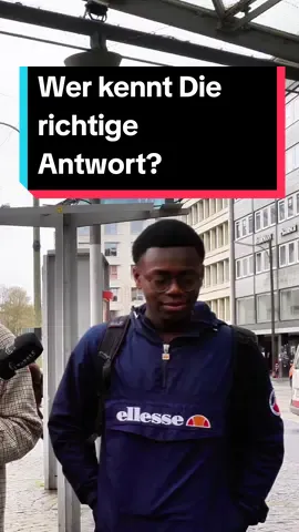 Wer kennt Die richtige Antwort? #fy #foryou #foryoupage #fyp #fypシ #fypシ゚#viral #fypage #fyy #fyyy #strassenumfrage #Video #videoviral #viral #StreetTalkTV #funnyvideos #fürdich #trending #quiz 