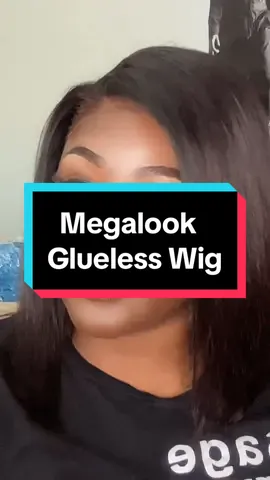 I didnt have to use the melting spray because its glueless, however, i wanted to give a more layed look. But this @Megalookhair @Megalookhairofficial @megalomania wig BUSSN straighg out the box!!! 😍 Gorgeous #minimalist #wig #gluelesswig #wigs #wiginstall #wiginstalltutorial #wighair #microwiginfluencer #wiginfluencer #wigstyling #fypgluelesswigs #fyp 
