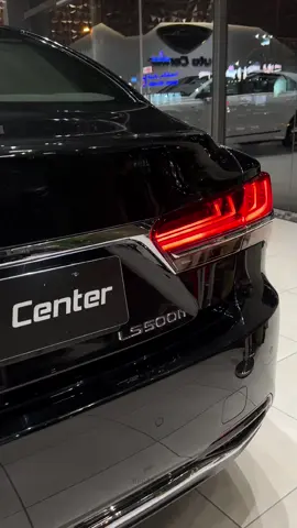 الوحيده في البحرين #lexus #ls500h #bahrain #cars #tiktok #fyp #البحرين #video #viral 