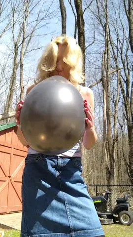 a little blow to pop outside #balloonpop 