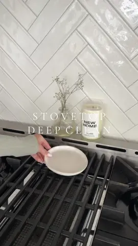 that cleaning paste works INCREDIBLY 🤌🏼🫧🧼 what should we deep clean next 🤭 #asmr #asmrsounds #satisfying #satisfyingcleans #clean #CleanTok #springcleaning #cleaningmotivation #viral 