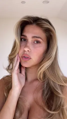 Does it still count as makeup if you mix it with your skincare? 😉 using my favorite @belif Aqua Bomb, run don't walk to the @sephora sale #belifpartner #sephorasale #sephora #aquajellyskineffect