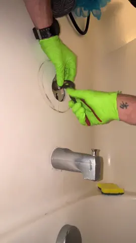 Moen Shower Cartridge Replacement #plumbing #plumber #plumbinglife #plumberlife #plumbersoftiktok #bathroom #bathroommakeover #bathroomremodel #shower #showertok #showertiktok #showerrepair #plumbingrepair #plumbingtok #DIY #fyp #foryou #serviceplumber #theconservativeplumber 