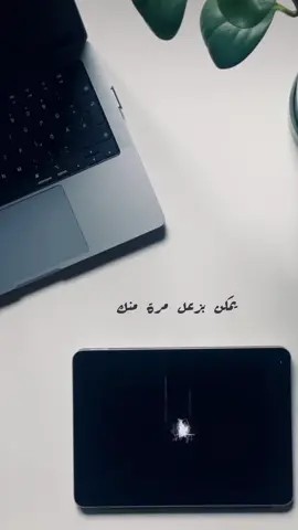 يمكن بزعل مرة منك يمكن ببعد لحظة عنك لكن إوعى تفكر إنك  من قلبي بتروح قلبك على حبي معودني صعب غير حبك ياخذني عنك مين يقدر يبعدني وإنت عشق الروح على حبك قلبي عايش وإسأل الدقات حتى أشوفك يا حبيبي شو بعد اللحظات بحر عيونك صوتي سافر ع أجمل نغمات وحدك إنت يا حبيبي عندي بالحياة  . . . #فضل_شاكر #قلبي_عايش 2006  #طوني_ابي_كرم #جان_صليبا  #ناصر_الأسعد #طوني_حداد #اغاني_لبنانيه #اغاني_عربيه #اغاني  #فضل_شاكر_قلبي_عايش #يمكن_بزعل_مرة_منك  #اغاني_مصممه 