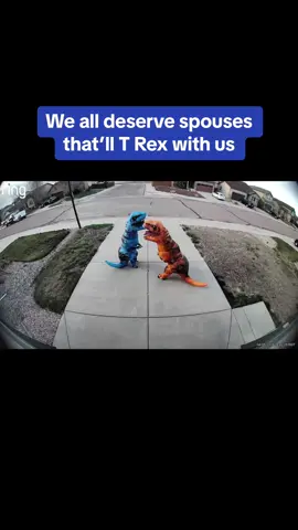 Do this… 😂🦖 #couples #couplecomedy #marriedlife #fyp #viral #trending #relationships #blowthisup #trex #husbandwife #marriedlife #fypシ゚viral #funnyvideo 