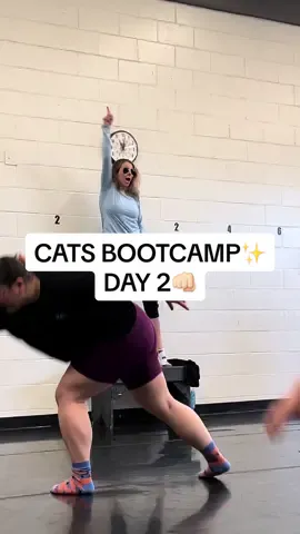 Everyone meet our director and choreographer…@kristynwiklanski aka Maverick #catsthemusical #musicaltheatre #andrewlloydwebber #choreographer #dancing 