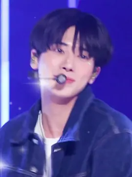 how can someone's eyes have that much shine?  ...he is the 4th gen pop star for a reason @TOMORROW X TOGETHER  #txt #taehyun #태현 #カンテ #fyp 