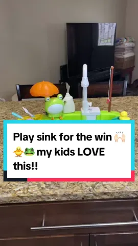 I will talk aboht this playsink forever, it’s saved my sanity and is one of our most played with toys! 💦🐥🐸 #playsink #cutestone #toddlertoys #toddlertoyfinds #kidsink #tiktokmademebuyit #tiktokshopping #toktokshop #kidtoys #kidstoy #watertoys #birthdaygifts #summertoys 