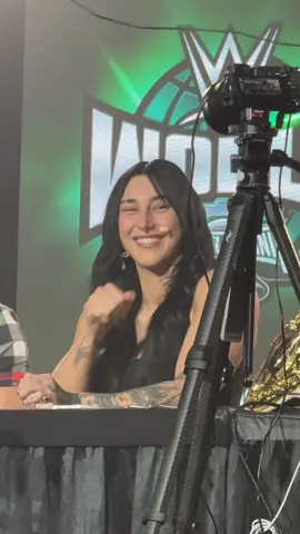 Rhea Ripley being Rhea Ripley😂👏🏻 FOLLOW if you’re a fan of Mami! #WWE #wrestling #wwefan #wweraw #WrestleMania #foryou #fyp #rhearipley @Rhea Ripley  