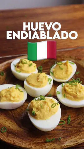 Facilito este huevo, QUE RIIICO!! 🇮🇹 #italia #huevos #huevosendiablados #querico 