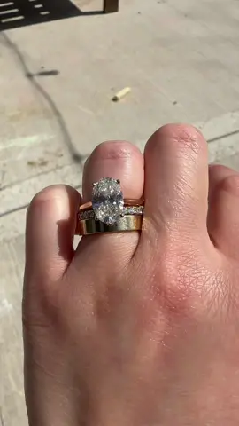 #stitch with @Ally | SAHM ✨ #engagement #ringstack #engagementring 