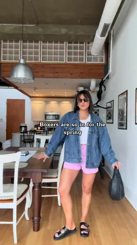 Shorts are linked in my ShopMy!#latinainfluencer #fashiontiktok #washingtondc #contentcreator #latina #dctiktok #dctiktokers #outfitinspo #moodboost #washingtondccheck #casualchic 