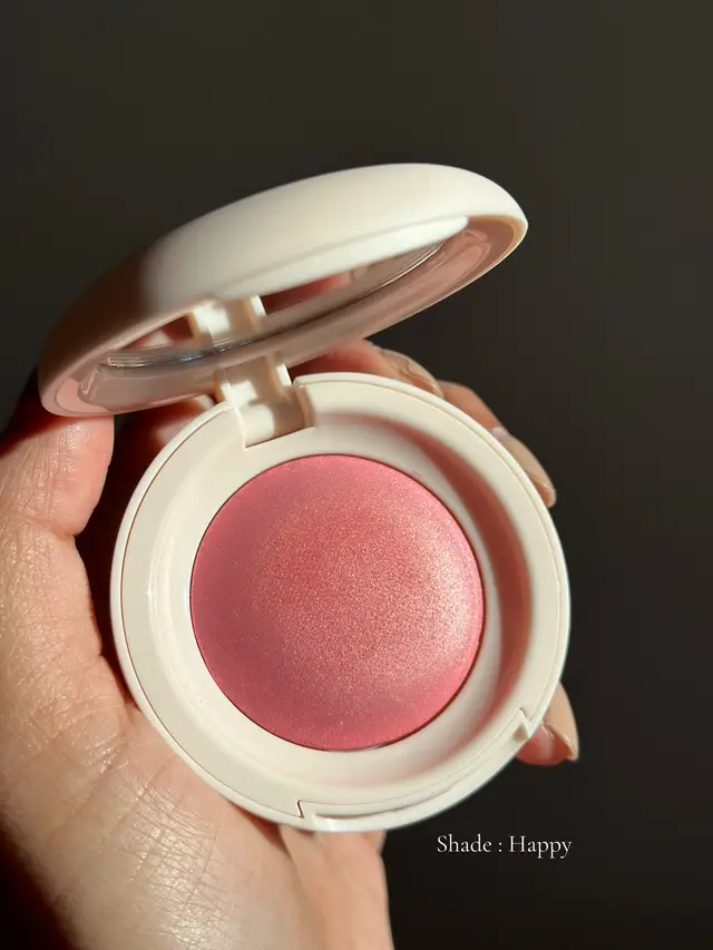 @Rare Beauty Happy             #fyp #makeup #dailymakeup #naturalmakeup #makeuptrends #sephora #sephorasale #sephorasale2024 #makeupforbeginners #sephorarecommendations #rarebeauty #rarebeautyblush #rareaesthetic 