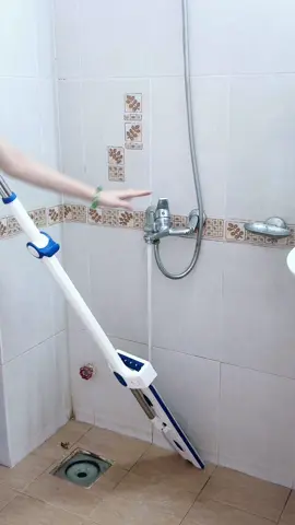 Cây lau nhà phun sươnv tự vắt 3 trong 1 tiện lợi ntn ? #caylaunhaphunsuong #caylaunhatuvat #sansale #xuhuong #LearnOnTikTok 