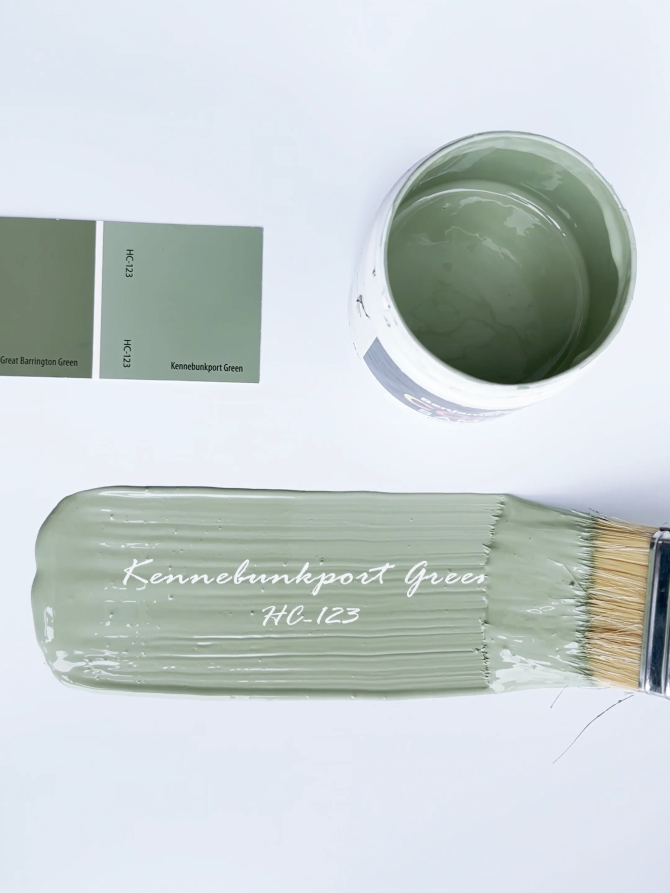 Kennebunkport Green (HC-123) เขียวเทาสวยเก๋ ดูทันสมัย   #ห้องนอน#ห้องนอนมินิมอล#แต่งห้อง#สีที่ไม่มีใครเหมือน#roomdecor #tiktokhomedecor#homedecor#สีเบนจามินมอร์#Benjaminmoore #benjaminmooreth #เกร็ดความรู้#เคล็ดลับ#Inspiration#Green