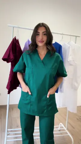 #fashiontok #fashion #medicalwear #doctor #divisa #fyp #discoverpage #uniform #medicaluniform #medical