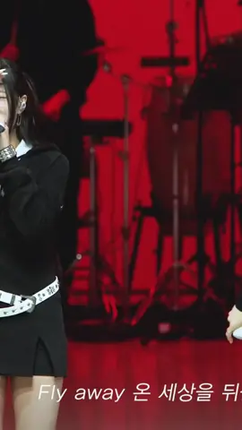 OMG ahyeon makin keren 😭😭😍🤩🥰💅#BABYMONSTER #AHYEON #itslive #live 