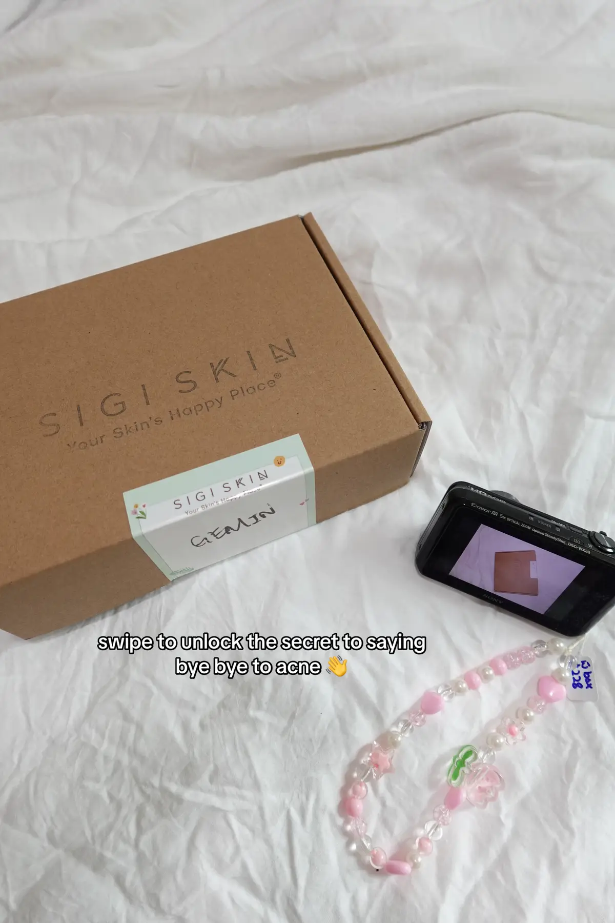 the anti acne serum we all needed 🙏🏽 @Sigi Skin newest Blissful Radiance Anti-Acne Serum is a lifesaver 🫶🏼 when im breaking out 😔✊🏼  #sigiskin #acneserum #hydratingserum #kbeauty 